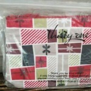 Thirty One NWOT Thermal Zipper Pouch